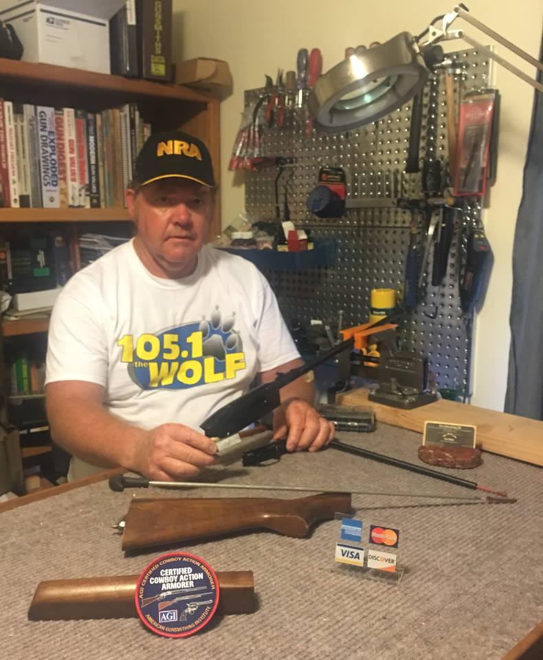 Dave Thomas: Southern Oregon Gun Dealer - Medford, Oregon Area