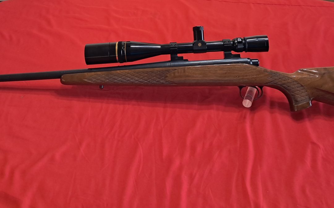 Remington 700 in 7mm with leupold scope $975.oo obo