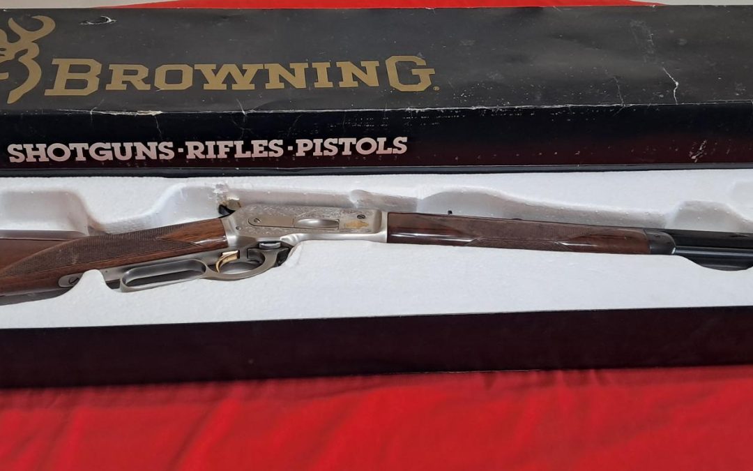 Browning model 1886 45-70 high grade NIB $2250.oo obo
